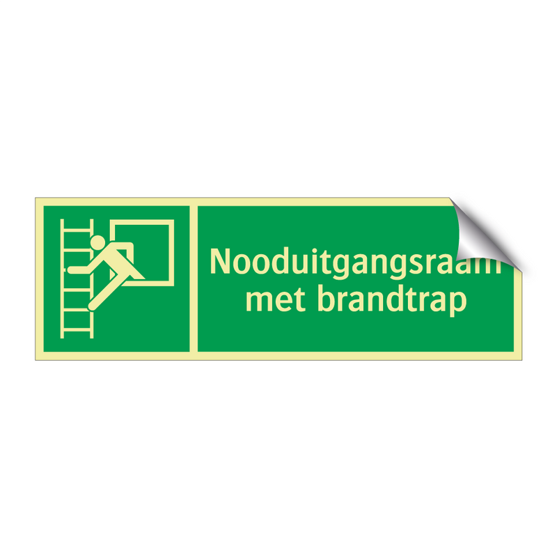 Nooduitgangsraam met brandtrap & Nooduitgangsraam met brandtrap & Nooduitgangsraam met brandtrap