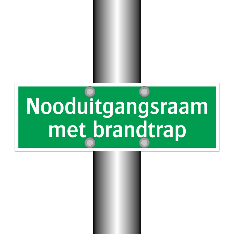 Nooduitgangsraam met brandtrap & Nooduitgangsraam met brandtrap & Nooduitgangsraam met brandtrap