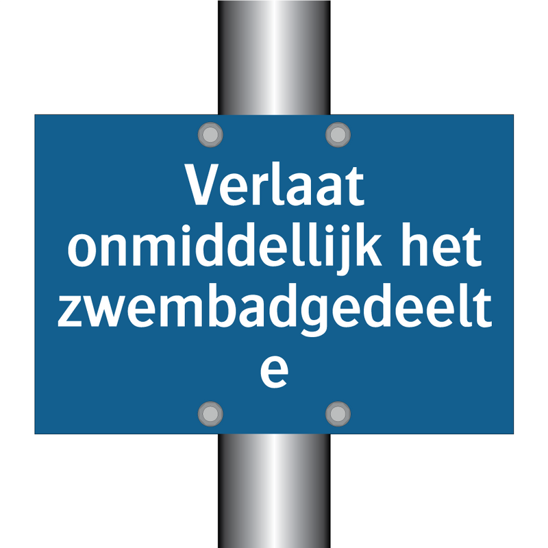 Verlaat onmiddellijk het zwembadgedeelte & Verlaat onmiddellijk het zwembadgedeelte