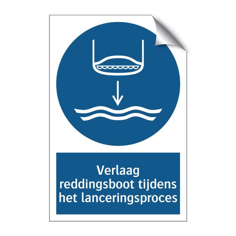 Verlaag reddingsboot tijdens het lanceringsproces