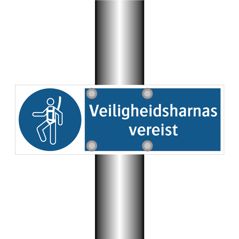 Veiligheidsharnas vereist & Veiligheidsharnas vereist & Veiligheidsharnas vereist