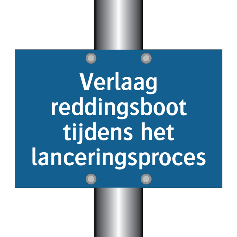 Verlaag reddingsboot tijdens het lanceringsproces